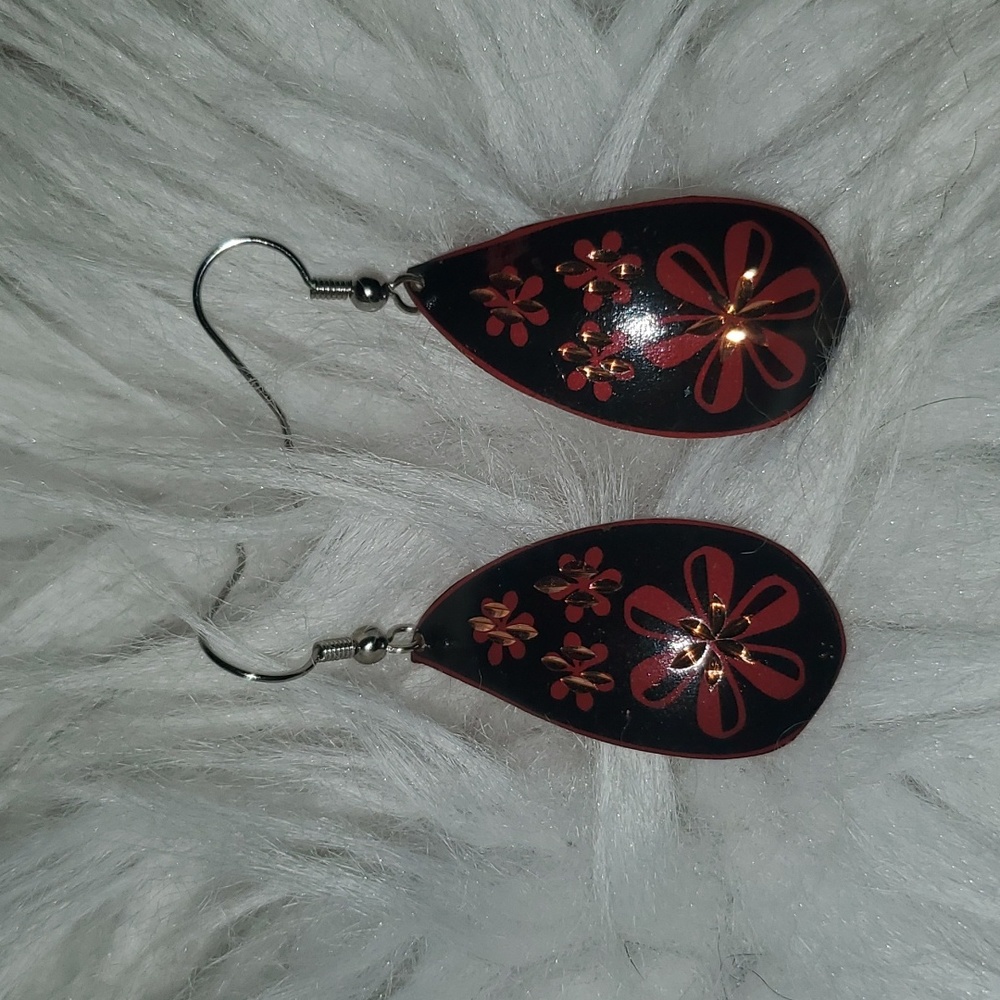 ~~Brown Floral Dangle Earrings – Orange Sparkle & Red Accents~~